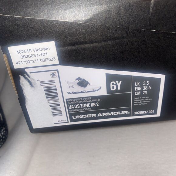 Under Armour PS Zone BB 2 Boys Shoe Sneakers Gym Sports Size 6Y 3026637 101 New - Picture 10 of 10